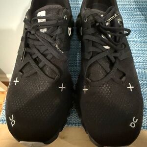 Women’s Size 8.5 - On Cloud X 3 Black W - 60-98696